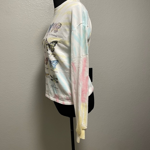 Freeze Pastel Colored Tie Dye Butterfly Printed Boho Crewneck Sweatshirt Small - Picture 7 of 7